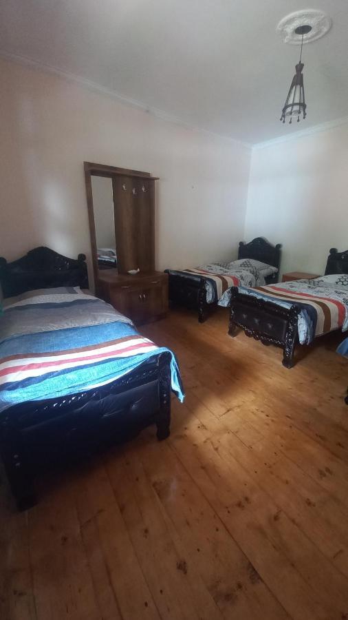 Guest House Elisabeth Adishi エクステリア 写真