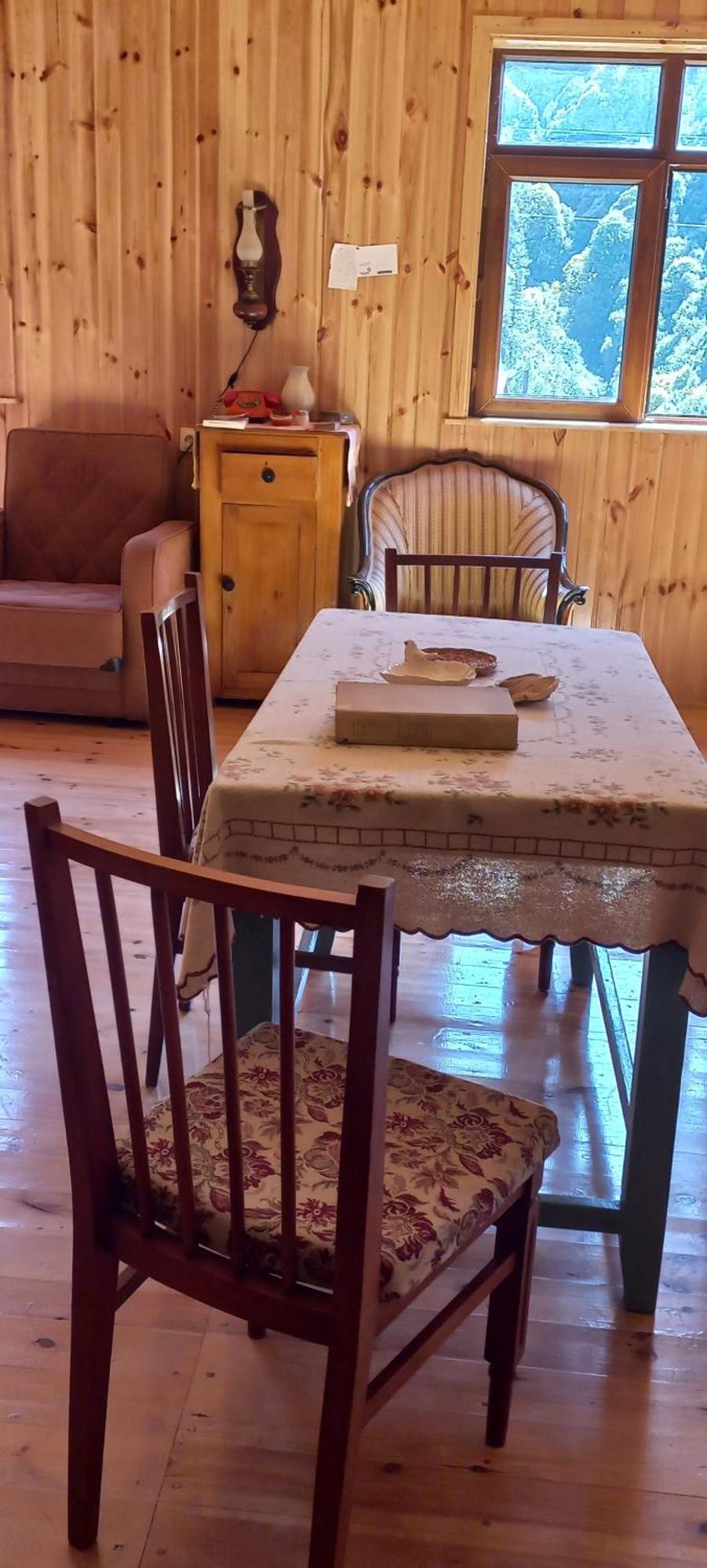 Guest House Elisabeth Adishi エクステリア 写真